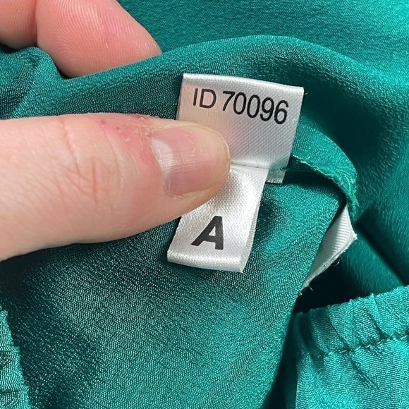 Ann Taylor LOFT Blouse - Picture 5 of 5